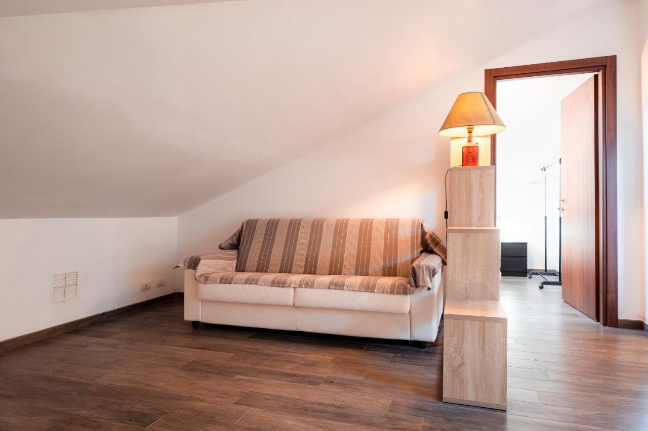 Апартаменты La Soffitta Dei Sogni 010059-Lt-2481 Сестри-Леванте Экстерьер фото